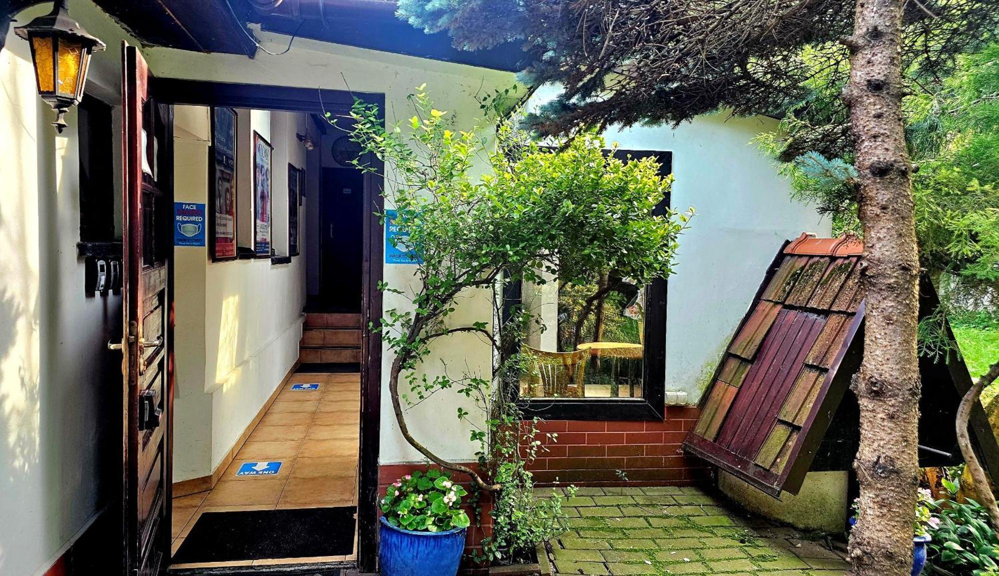 Park Apartment كراكوفيا المظهر الخارجي الصورة